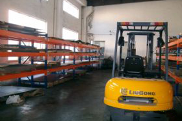 生產(chǎn)設(shè)備